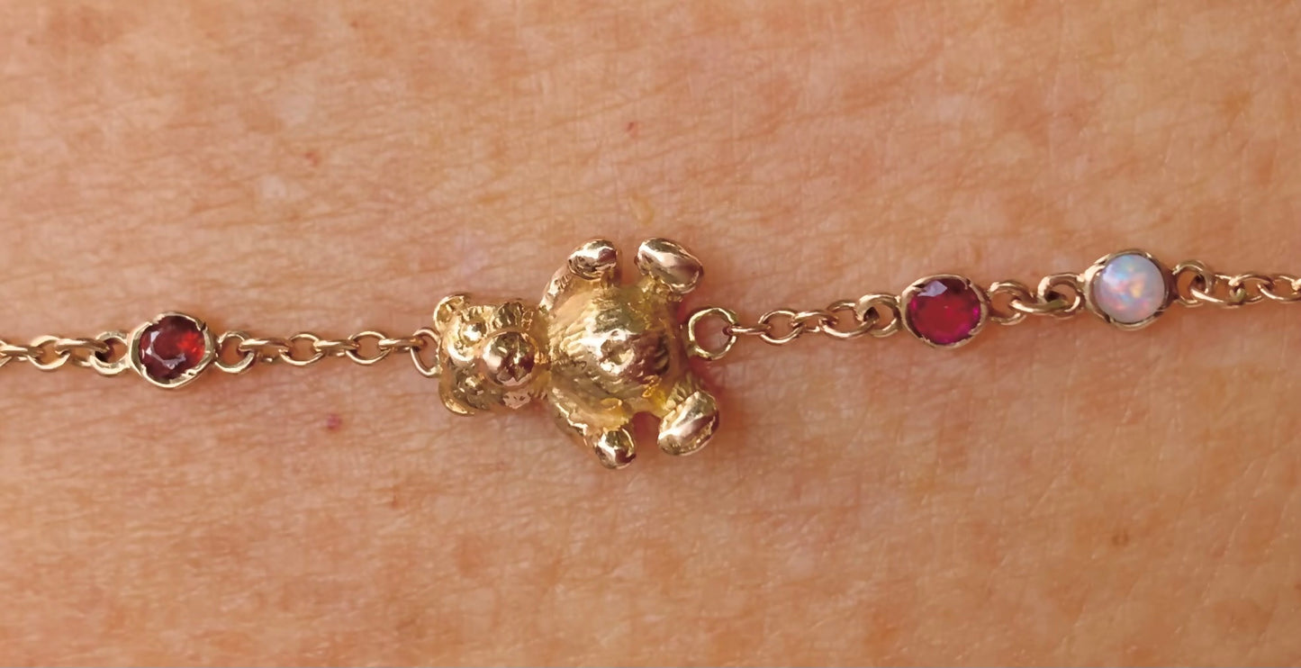 14 gold & gemstone bracelet